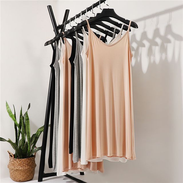 KUMI-Plain Strappy Dress