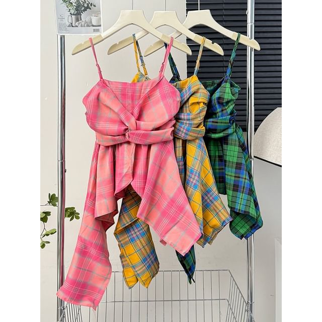 Lemongrass-Irregular Twisted Plaid Crop Top