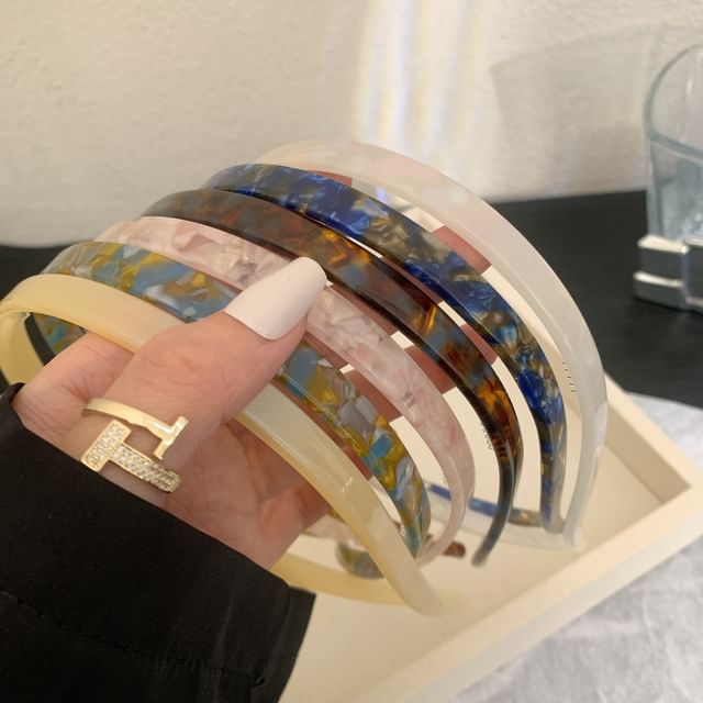 Mentosi-Acetate Headband