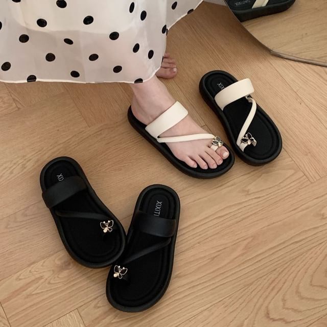 Honkizz-Toe Loop Slide Sandals