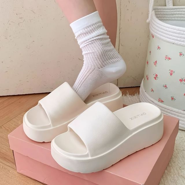 ZORI-Plain Platform Slide Sandals