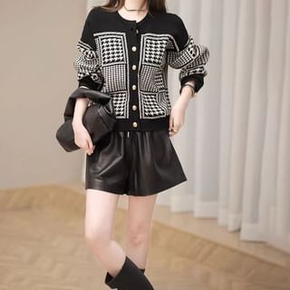 Everose-Round Neck Houndstooth Panel Cardigan