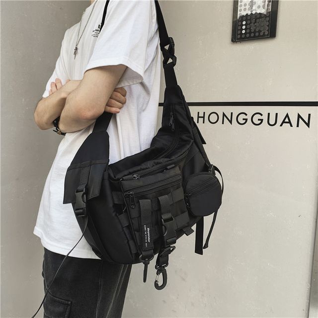 Multi pocket messenger online bag