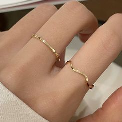 CARNIUS - Metal Ring Set CARNIUS - Metal Ring Set