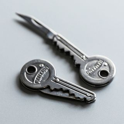 Chrysalis - Foldable Key-Shaped Knife Chrysalis - Foldable Key-Shaped Knife