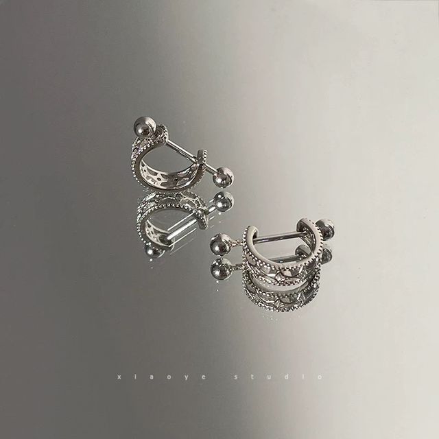 Dashiro-Cutout Sterling Silver Barbell Huggie Earring