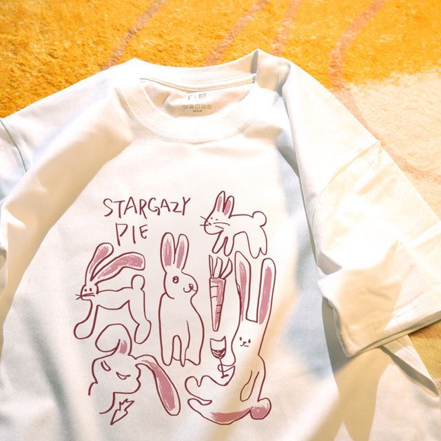 OSIGRANDI - Short-Sleeve Crew Neck Rabbit Print T-Shirt