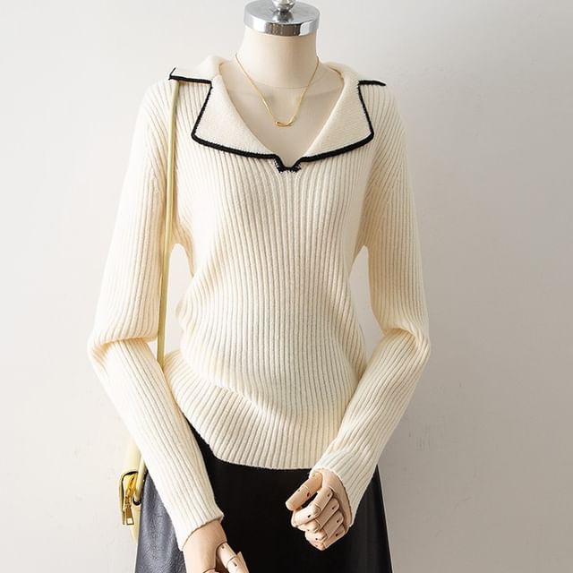 Cossita-Contrast Trim Collared Sweater