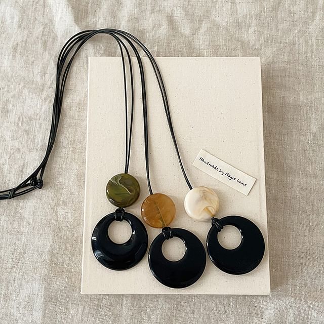 Panda Dama-Disc Resin Pendant String Necklace