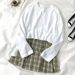 HXT - Plain Long-Sleeve T-Shirt / Plaid Pleated Mini Skirt HXT - Plain Long-Sleeve T-Shirt / Plaid Pleated Mini Skirt