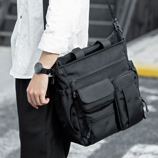 Moyyi-Plain Zip Crossbody Bag