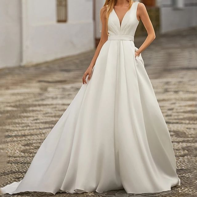 DreesHouse-Sleeveless A-Line Satin Wedding Gown