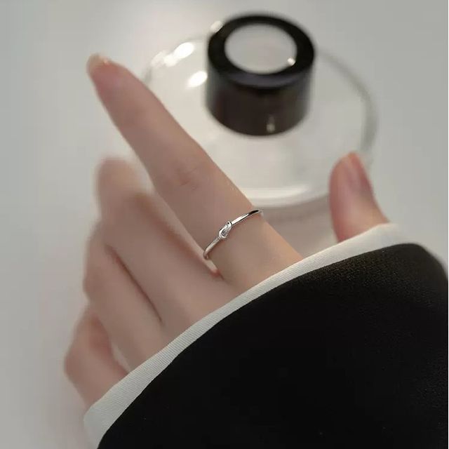 Gaya-Sterling Silver Ring