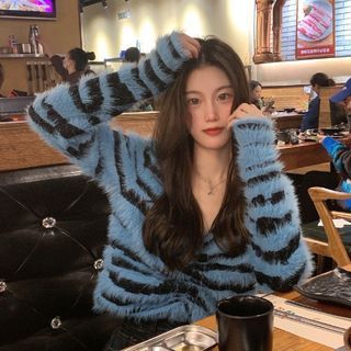 Concerindo-V-Neck Drawstring Striped Cropped Sweater