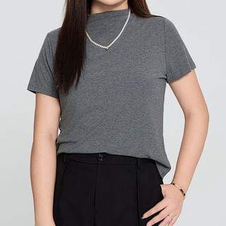Telipino-Short-Sleeve Mock Neck Tee
