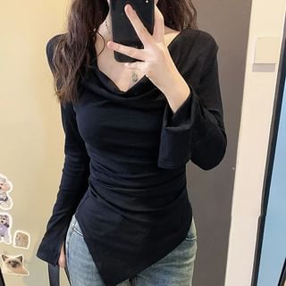 Shinsei-Flared-Sleeve Off-Shoulder Plain Asymmetrical T-Shirt
