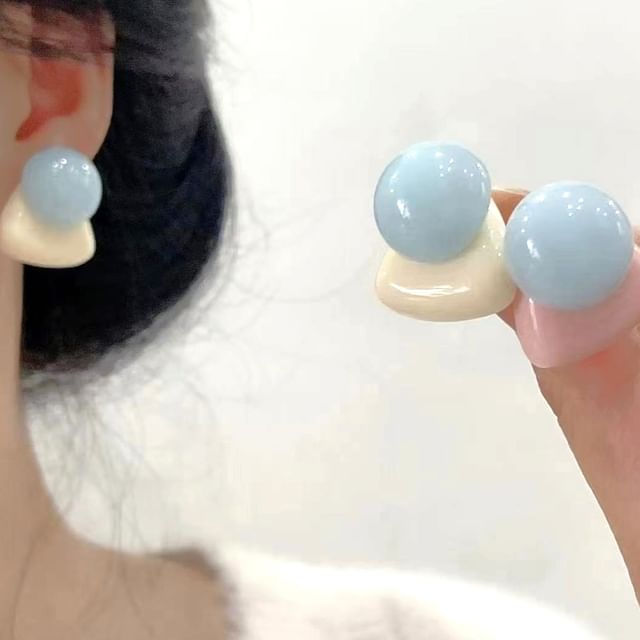 Chimerro-Two Tone Ball Ear Stud