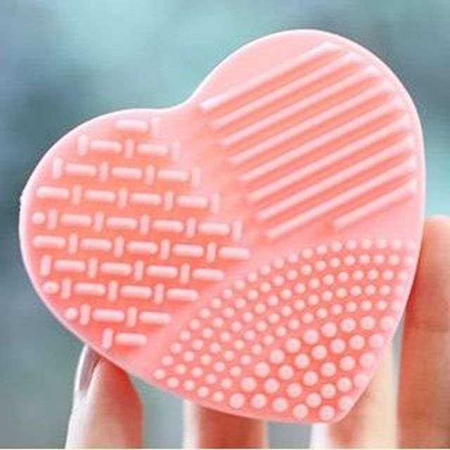 Candy Drop-Makeup Brush Cleaner