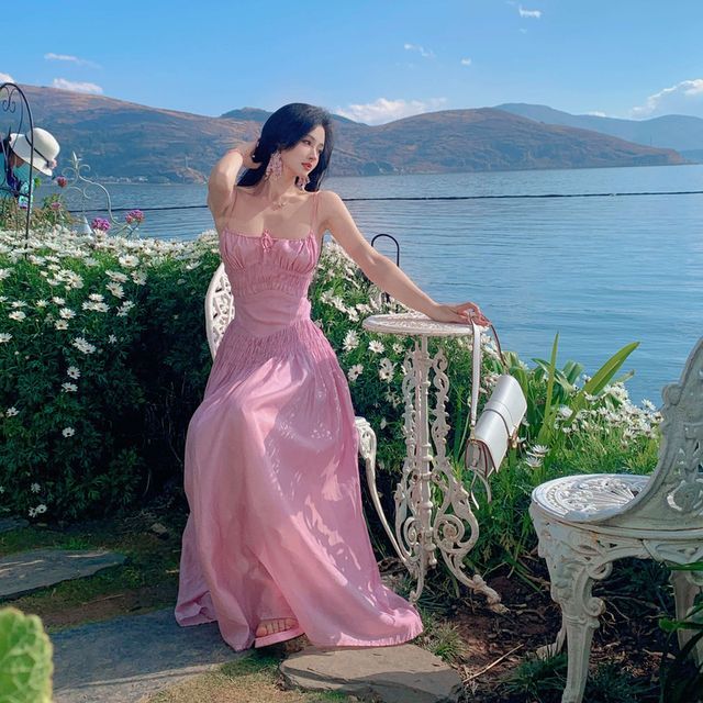 amaverch Spaghetti Strap Plain Cutout-Back Maxi A-Line Dress