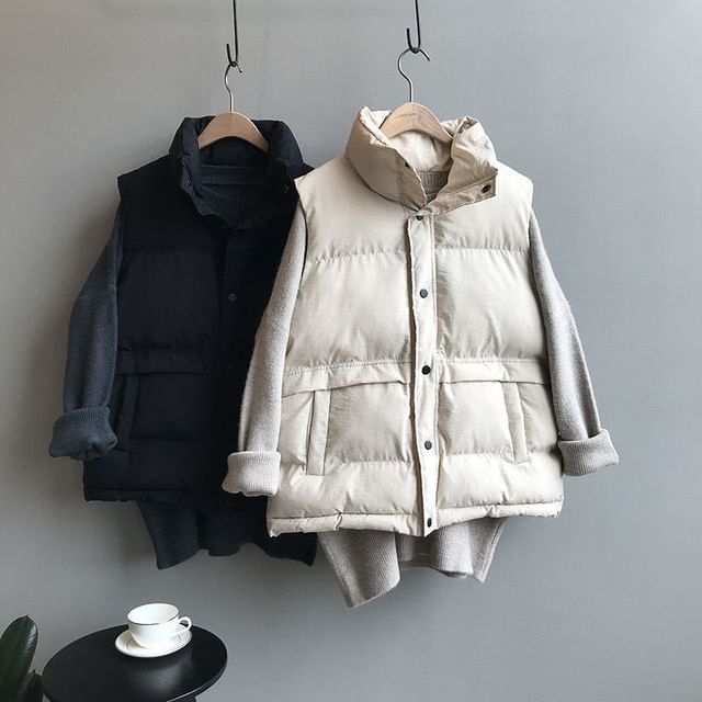 Supernova-Stand Collar Plain Button-Up Puffer Vest