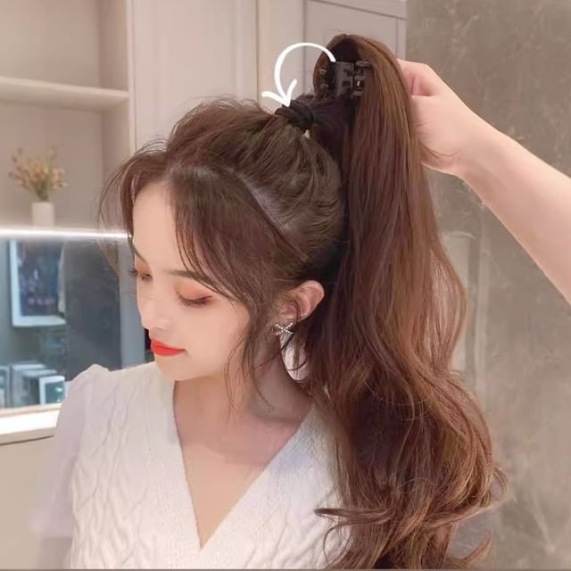 Jasmintinea-Ponytail - Wavy