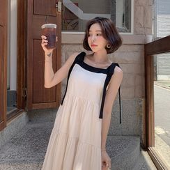 MERONGSHOP - Contrast Tie-Shoulder Long Tiered Dress MERONGSHOP - Contrast Tie-Shoulder Long Tiered Dress