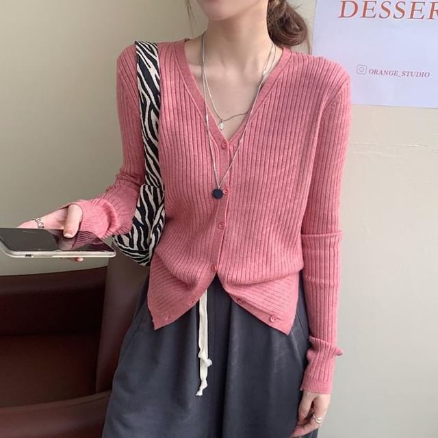 Sisyphi-V-Neck Ribbed Cardigan