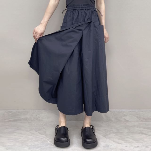 Acoustic Rain-High Waist Plain Midi Cargo Skort