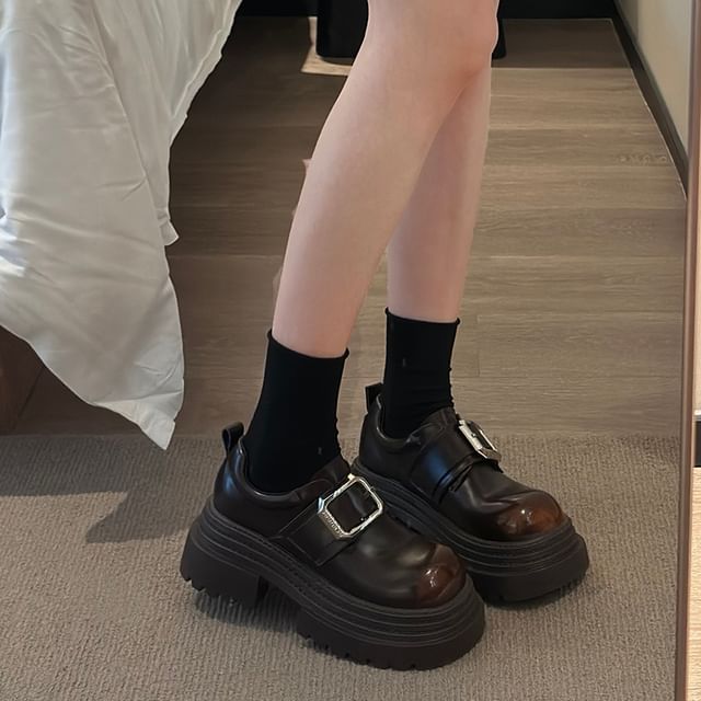 Asterisk-Platform Chunky Heel Buckled Loafers