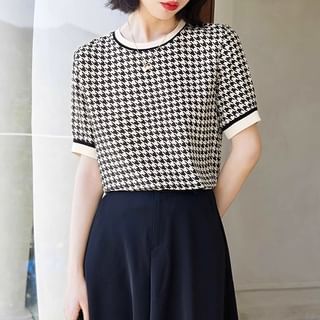 Dragan Pulse-Elbow-Sleeve Round Neck Houndstooth Tee