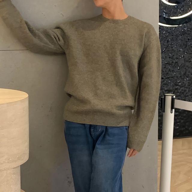 Okwano-Crew Neck Plain Ribbed Sweater