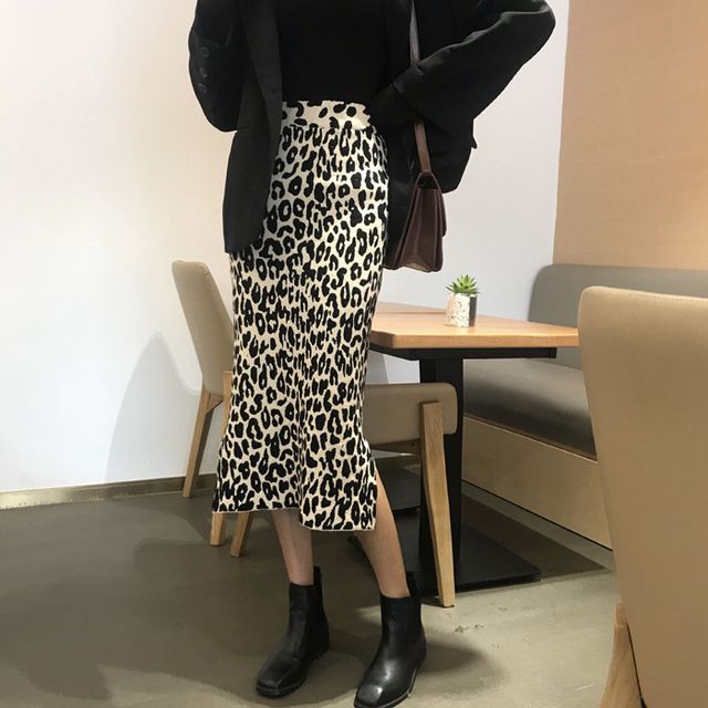 Fashion Jackson Leopard Midi Skirt With Boots Leopard Print Knit