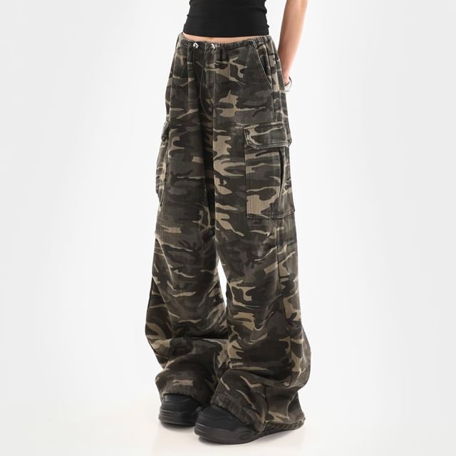 ◆2000Archives◆ CARGO MIDI PANTS CAMO 2A24FWPT01KH ◇2000Archives◇ CARGO MIDI PANTS CAMO 2A24FWPT01KH 2000