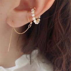 Diplet - Faux Pearl Chained Cuff Earring Diplet - Faux Pearl Chained Cuff Earring