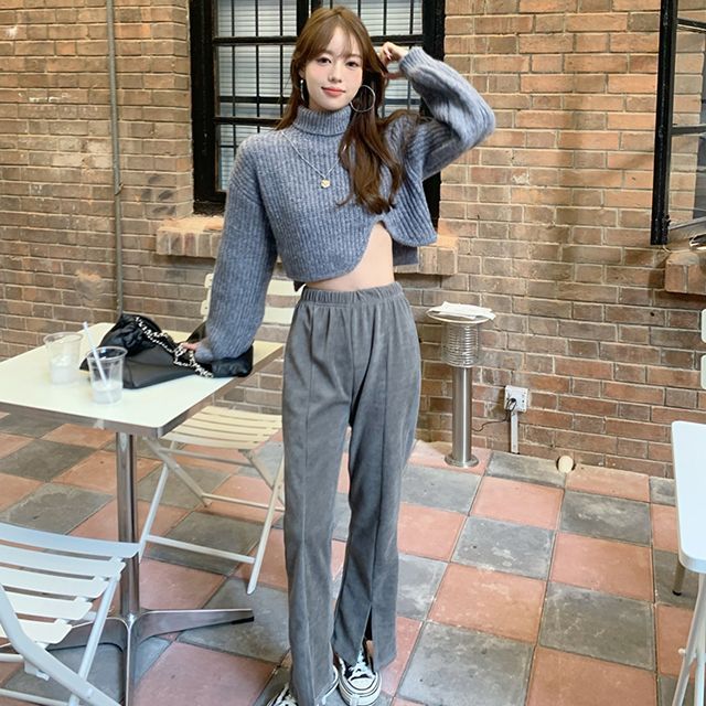 turtleneck with sweatpants