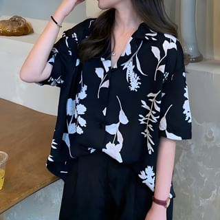 Dute - Elbow-Sleeve Floral Print Open-Collar Shirt