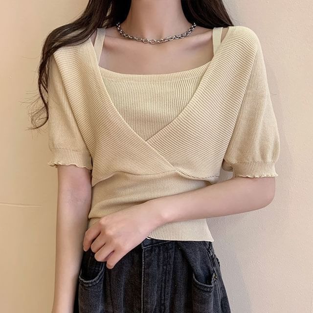 Sisyphi-Mock Two-Piece Short-Sleeve Plain Knit Top