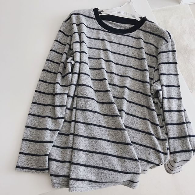 Faiar-Long Sleeve Round Neck Knit Top Various Designs
