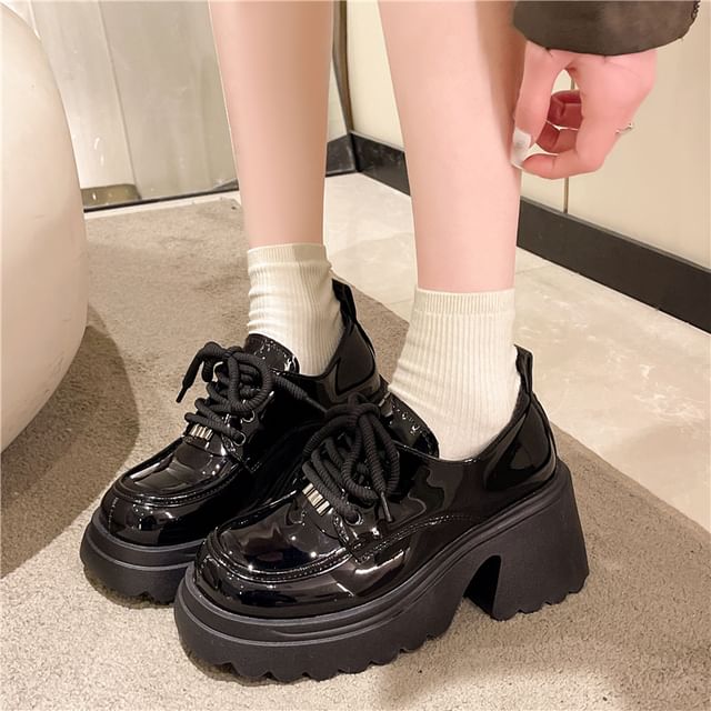 Asterisk-Patent Lace-Up Platform Shoes