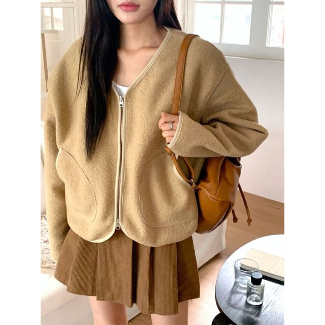 SeoulPop-V-Neck Zip-Up Jacket