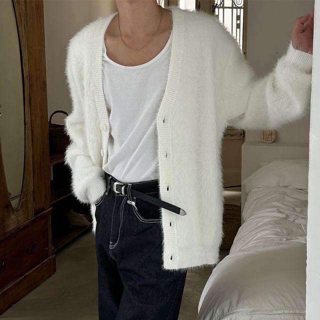 Okwano-V-Neck Plain Fleece Button Cardigan