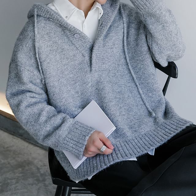 CHIC ERRO-Long-Sleeve Plain Hooded Sweater