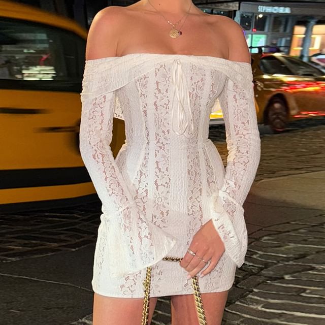 lace panel bodycon dress Alizio - Off-Shoulder Long Sleeve Mini Stylist Q