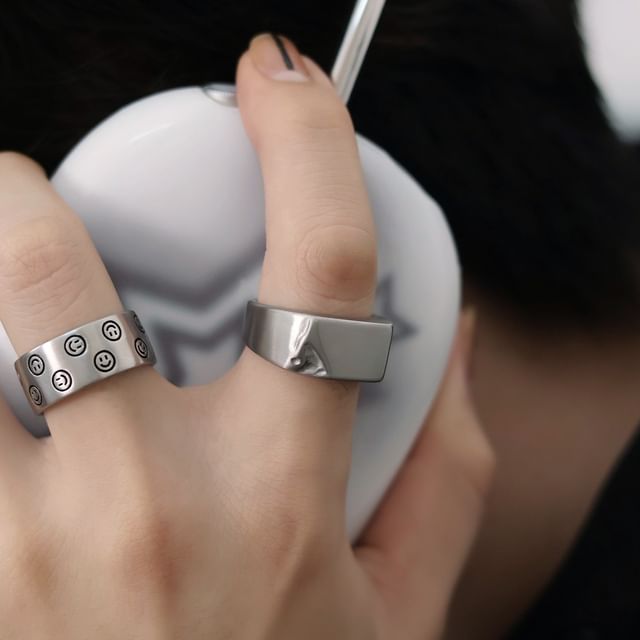 Kopesh-Embossed Square Stainless Steel Ring