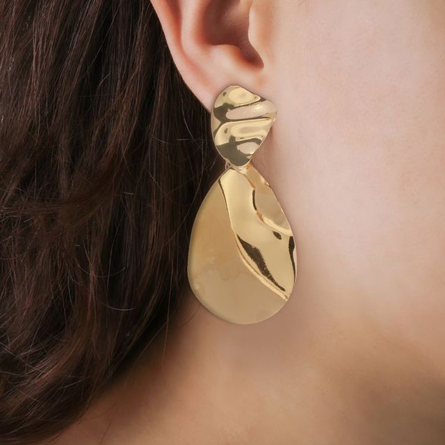 Sharkkira-Layered Drop Earring