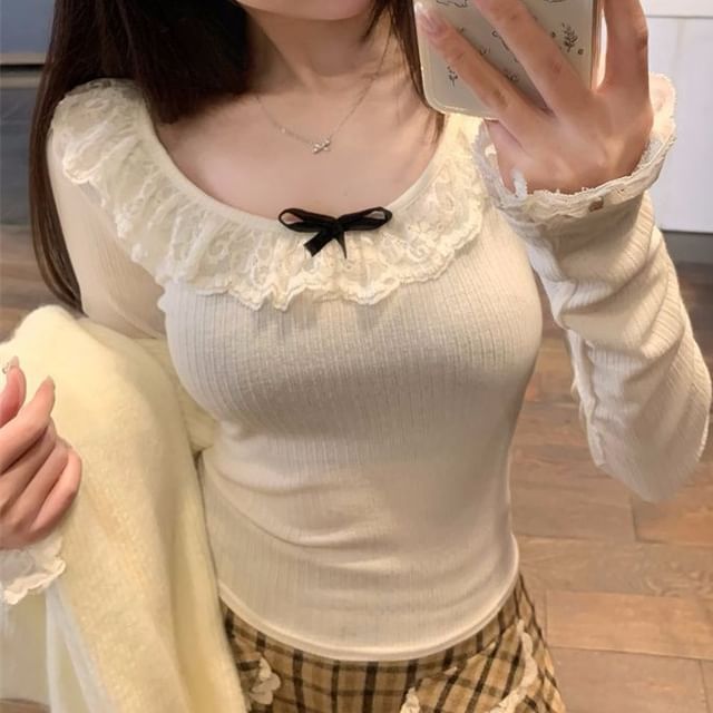 Cloud Nine-Long Sleeve Scoop Neck Plain Ruffle Lace Trim Tee