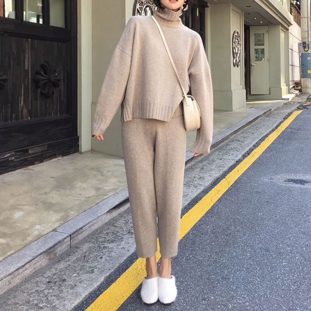 Her lip to Cozy knit Long Pant Set