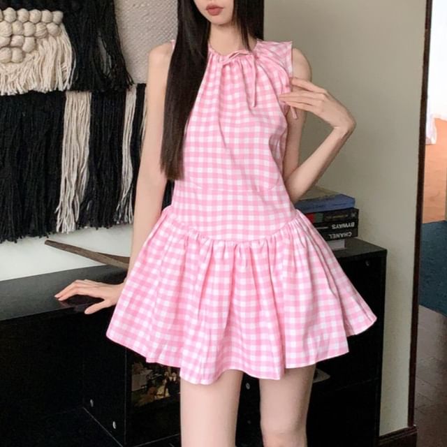 SisLinda - Sleeveless Gingham Mini A-Line Dress | YesStyle