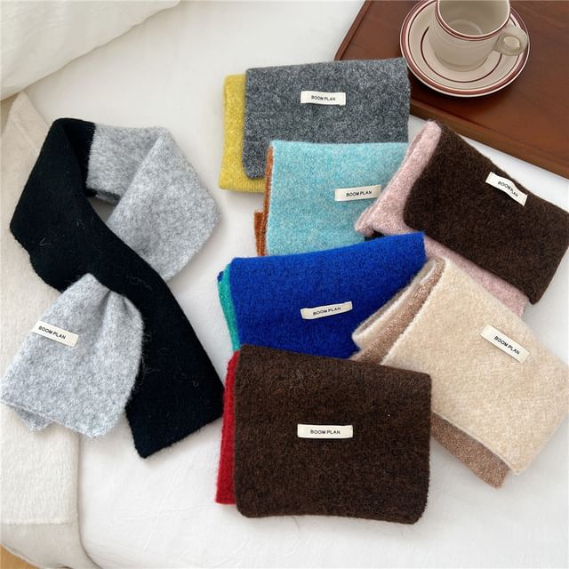 Frior-Two Tone Knit Scarf