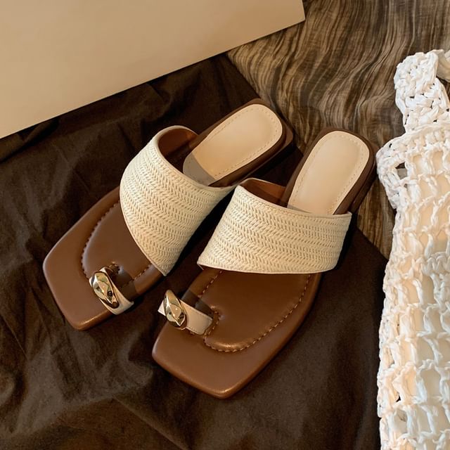 Karlao-Chunky Heel Square Toe Metal Accent Straw Toe Loop Sandals